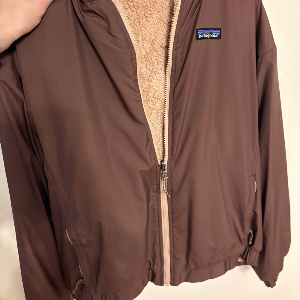 Patagonia Women’s Reversible Brown Jacket with Fleece Interior